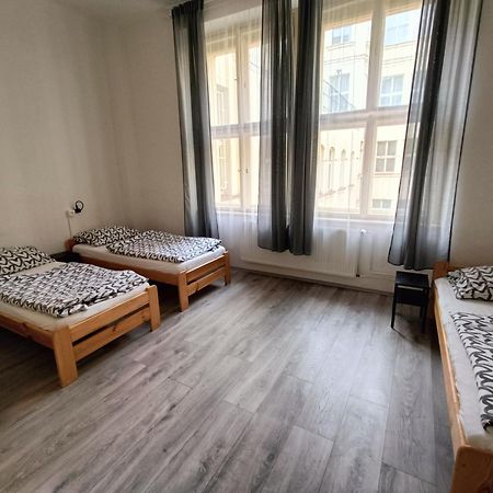 A Plus Hostel - Centrum Prága Kültér fotó