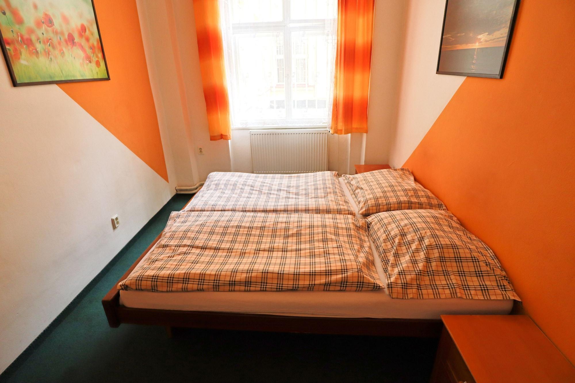 A Plus Hostel - Centrum Prága Kültér fotó