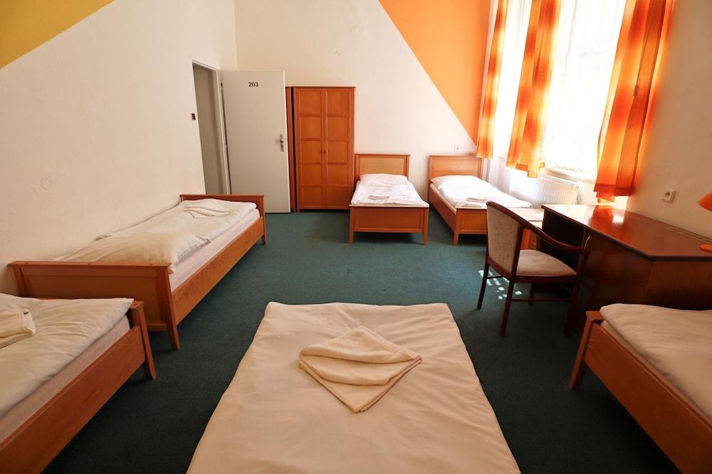 A Plus Hostel - Centrum Prága Kültér fotó