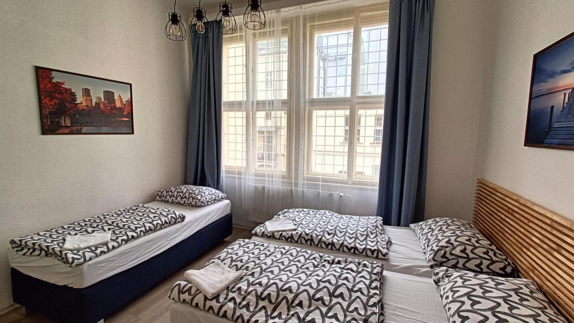 A Plus Hostel - Centrum Prága Kültér fotó